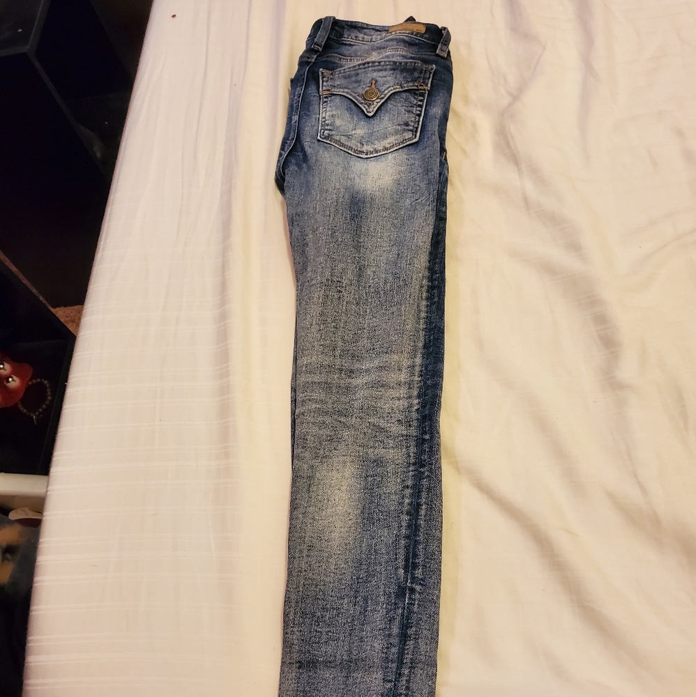 Miss Me skinny jeans